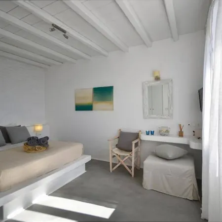 Amazing Apartment In Houlakia - Shared Pool Fanari (Mykonos)